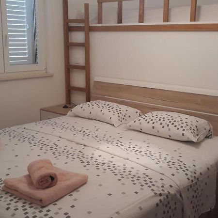 Apartments Juliet โอเรบิก ภายนอก รูปภาพ
