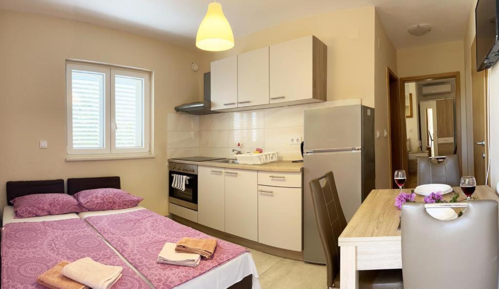 Apartments Juliet โอเรบิก ภายนอก รูปภาพ