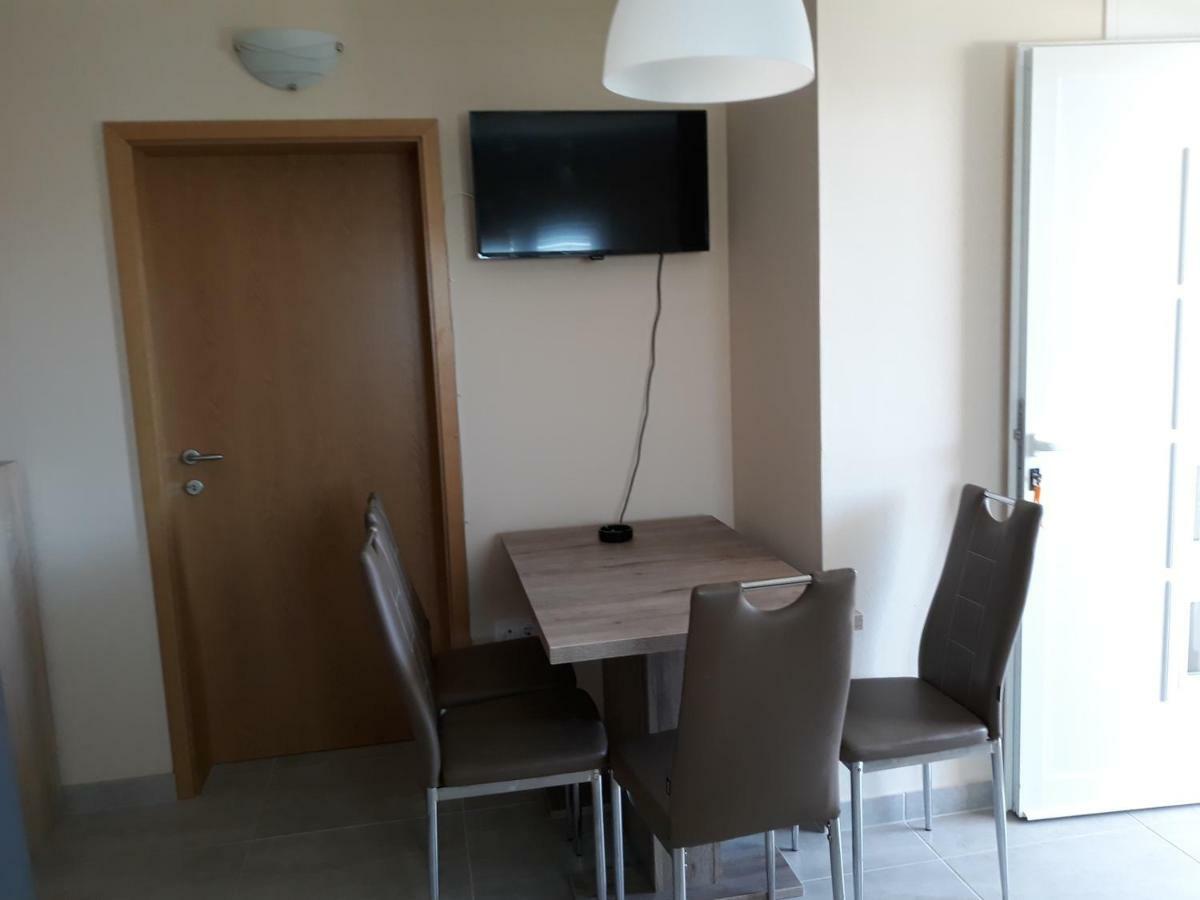 Apartments Juliet โอเรบิก ภายนอก รูปภาพ